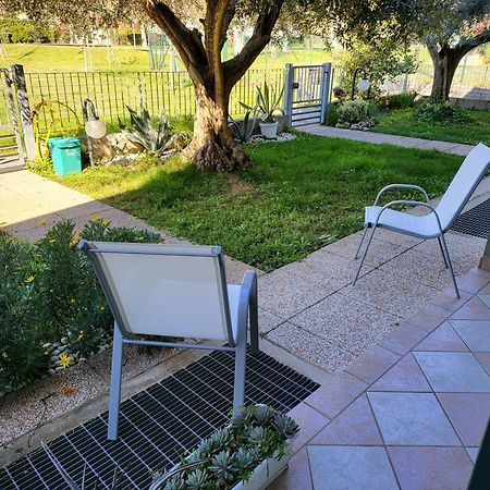 La Casa Sul Parco Lägenhet Valeggio sul Mincio Exteriör bild